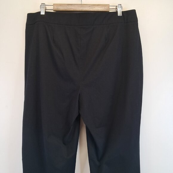 Chico’s Travelers Collection Pull On Crop Black Pants Size 16 - Picture 7 of 9
